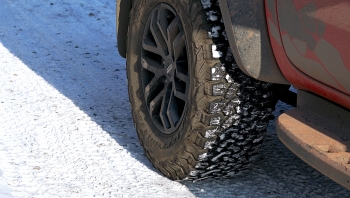 khi troi ret dam ret hai chu xe hoi can bao duong gi