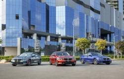 BMW giới thiệu liền lúc 10 mẫu xe sang, giá từ 1,86 tỷ đồng