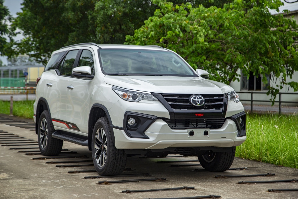 Toyota Việt Nam triệu hồi hơn 32.000 xe do lỗi bơm nhiên liệu