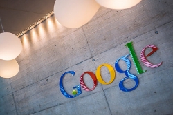 Google rút dần các hoạt động khỏi Trung Quốc sau căng thẳng thương mại
