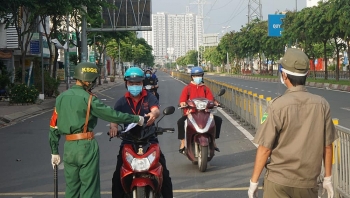 TP.HCM tăng cường giãn cách, xét nghiệm diện rộng toàn thành phố