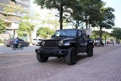Video: Cận cảnh xe Jeep Gladiator Rubicon độc nhất Việt Nam, giá gần 4 tỉ đồng