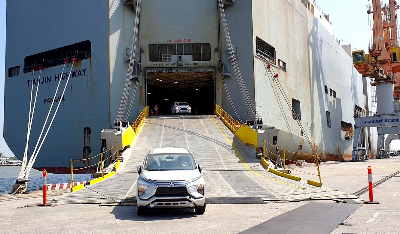 Ô tô nhập khẩu lập đỉnh mới, giá xe sẽ rẻ