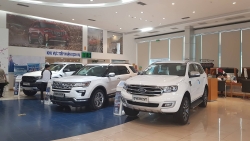 thue hay mua xe choi tet 2020 dau la phuong an toi uu