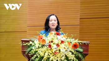 dang da ban hanh dong bo cac quy dinh lien quan den cong tac can bo