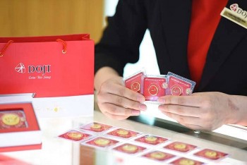 sat ngay via than tai gia vang trong nuoc tang dung dung