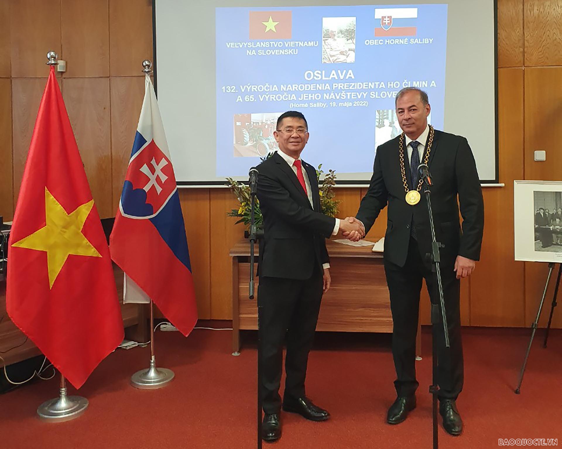 Gìn giữ những kỷ niệm về Chủ tịch Hồ Chí Minh tại Slovakia