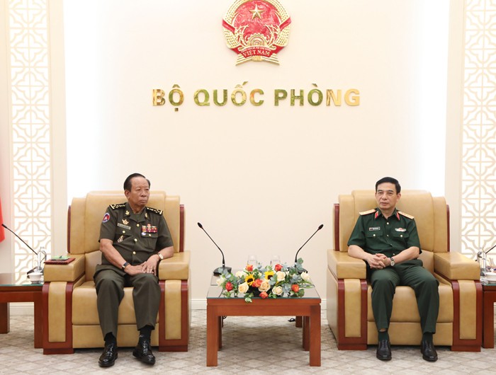 Tiếp tục vun đắp tình đoàn kết, hữu nghị Việt Nam - Campuchia