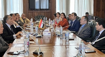 no luc tang kim ngach thuong mai giua viet nam ai cap