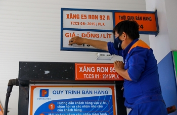 ngay 268 gia xang dau giam manh