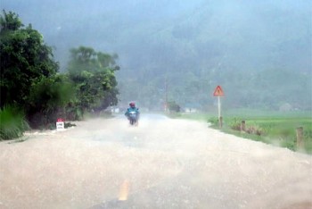 du bao thoi tiet 299 vung nui bac bo co mua lon cuc bo