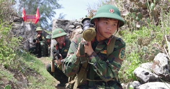 no luc vuot kho cua nhung nguoi linh dao bach long vi