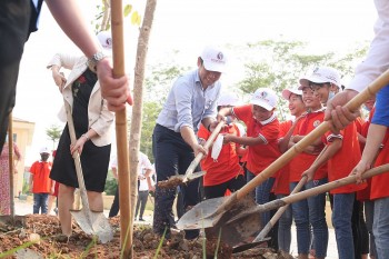 toyota chung tay xanh hoa hoc duong nam 2021