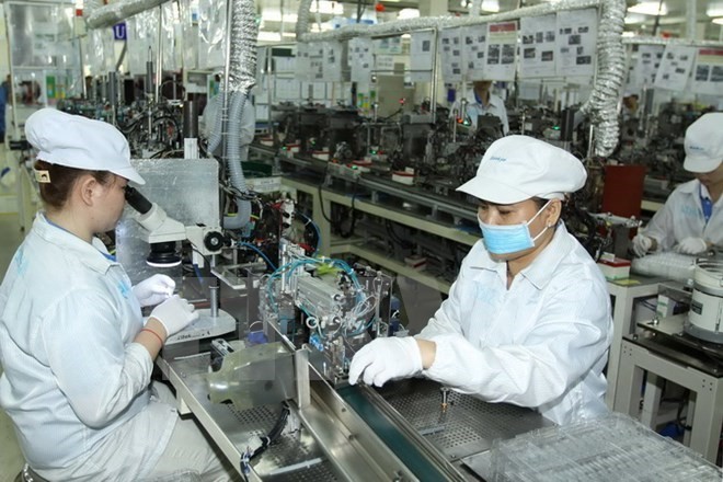 Cần hỗ trợ vốn cho doanh nghiệp vừa và nhỏ "vượt khó"