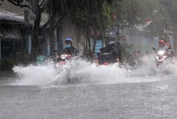 du bao thoi tiet 1211 mua lon o trung bo van dien bien phuc tap