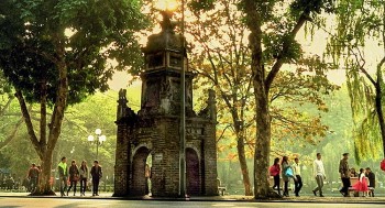 du bao thoi tiet 2212 ha noi ngay nang hanh dem va sang troi ret