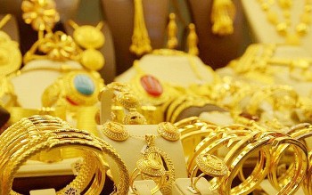 gia vang trong nuoc bam tru tren muc 615 trieu dongluong