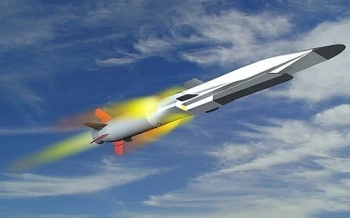 Tên lửa siêu thanh Zircon Nga diệt mục tiêu trong vài phút