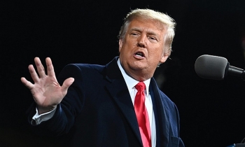 quan chuc georgia to bi nha trang thuc ep nghe dien cua ong trump