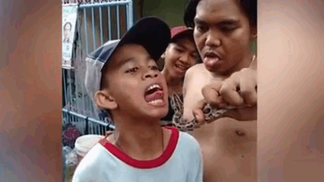 video co tinh treu nguoi con tran cau be gap ket cuc tham