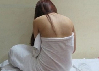 tin tuc phap luat sang 151 chu tiem massage nuoi nu nhan vien tre de chieu khach va khong tra luong