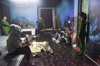 tin tuc phap luat sang 171 bat qua tang 20 nam thanh nu tu bay lac trong nha nghi