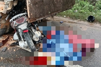 tin tuc tai nan giao thong ngay 171 xe may dam sam vao oto dung do ben duong 2 nguoi chet tai cho