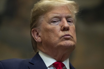 ong trump se thuc hien hon 100 lenh an xa khoan dung lan cuoi