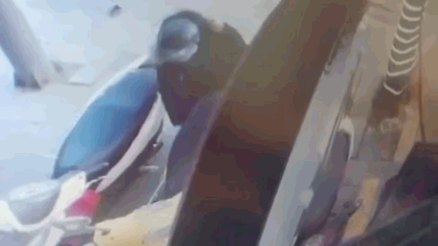 video can canh man cay cop xe vespa roi hack vi nhanh nhu chop cua nu quai