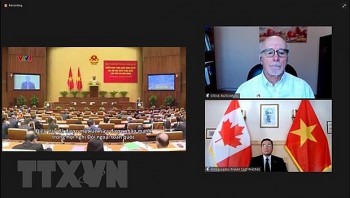 Học giả Canada đánh giá cao vai trò lãnh đạo của Đảng Cộng sản Việt Nam
