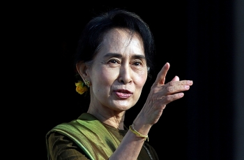 co van aung san suu kyi va tong thong myanmar bi bat giu quan doi duoc trien khai day dac