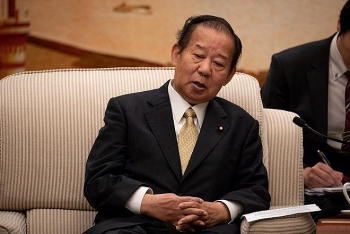 dang cam quyen nhat se cho 5 nu nghi si du hop nhung khong duoc y kien tai cho