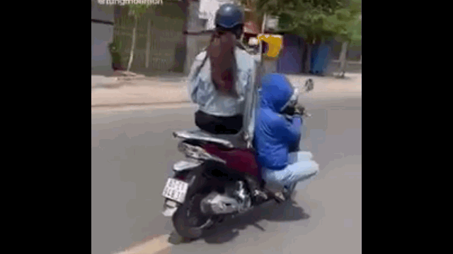 camera giao thong nu ninja lead vua lai xe vua di duong quyen gay buc xuc