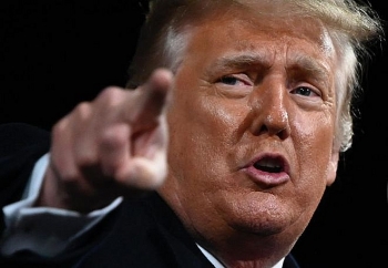ong trump ram rich len ke hoach tai xuat trinh lang mang xa hoi rieng