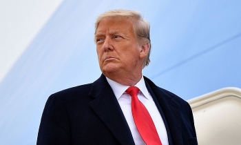 ong trump va cac luat su cong su tiep tuc dinh kien cao lien quan bau cu tong thong