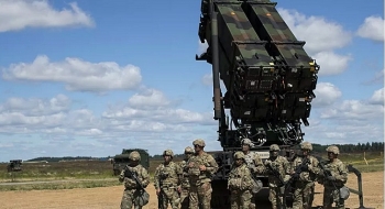 quan doi my bat ngo rut bot khi tai va luc luong khoi vung vinh