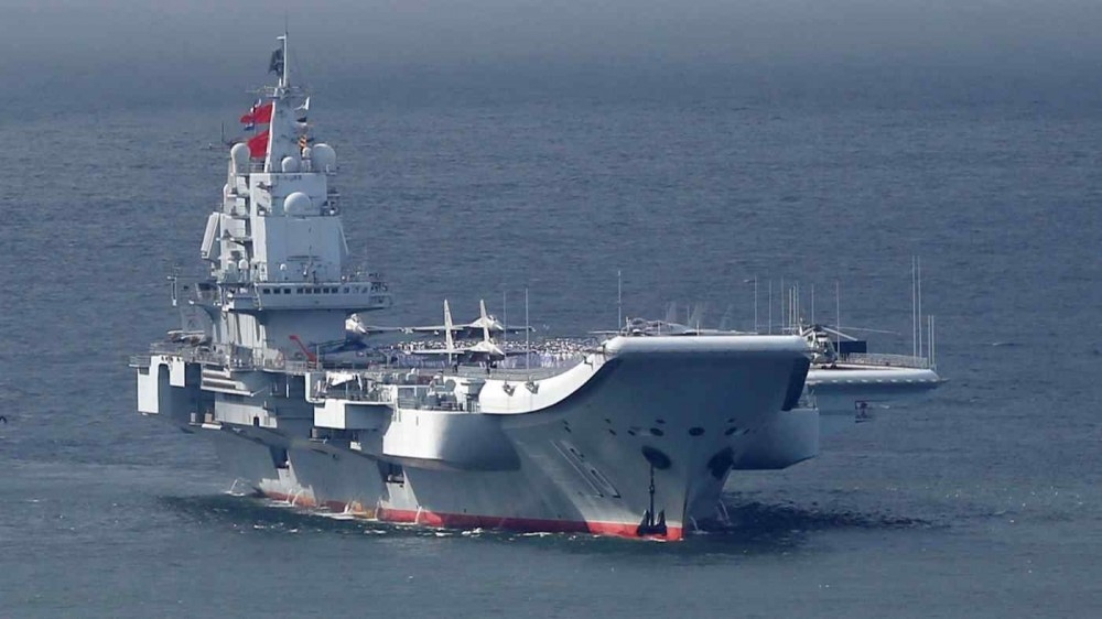 Tàu sân bay Trung Quốc đi qua eo biển Miyako, Nhật tức tốc 'hành động'
