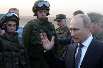 Vì sao Tổng thống Putin phải hành động ở gần Ukraine?