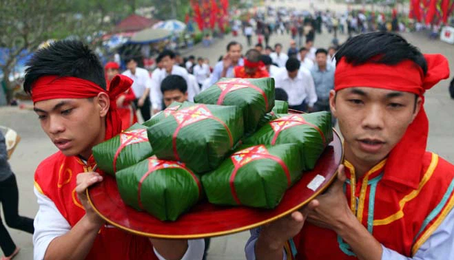 le vat cung gio to hung vuong tai den thuong gom nhung gi