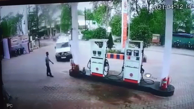 camera giao thong lai xe suv say ruou huc cay xang tan tac