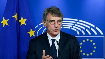 Chủ tịch Nghị viện châu Âu than thở vì "dính" lệnh trừng phạt của Nga