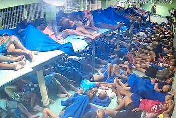 Nhà giam trở thành ổ dịch, Thái cân nhắc thả 50.000 tù nhân để chặn đà lây nhiễm