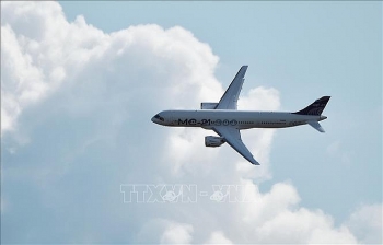 duma quoc gia nhat tri thong qua du luat rut khoi hiep uoc bau troi mo