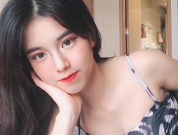 tu vi 12 cung hoang dao ngay 2082021 tinh yeu cua cu giai ngap tran huong sac sau chuoi ngay co don