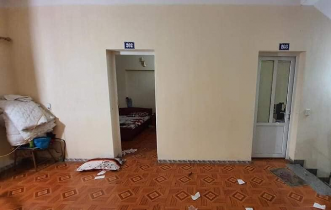 tin tuc phap luat nong nhat sang 29 dam chet tinh dich khi phat hien vao nha nghi cung voi vo