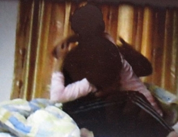 tinh hinh phap luat sang 109 nhan thay nam chinh trong clip nong la nguoi quen thanh nien mang clip di tong tien