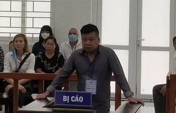 thong tin phap luat chieu 259 hua xin ho vao hai quan san bay lam viec doi tuong lua 600 trieu dong