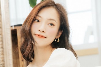 tai san khung dang nguong mo cua mc khanh vy o tuoi 22