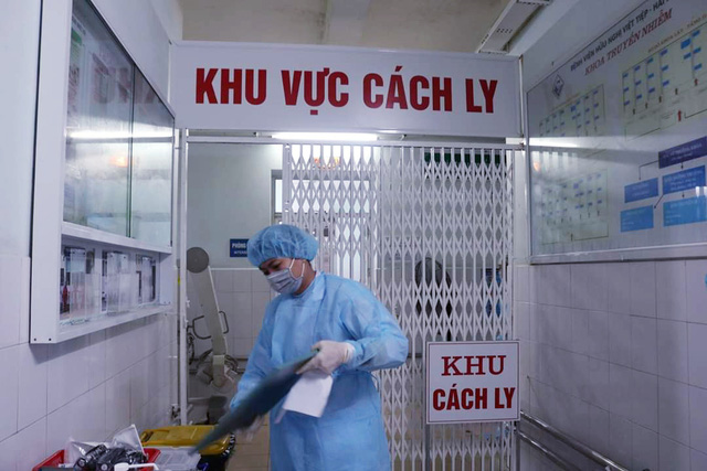 tinh hinh covid 19 trong ngay them 3 nguoi tro ve tu angola mac benh