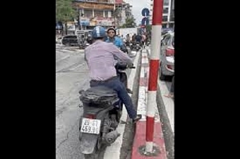 camera giao thong tai xe sh chay nguoc chieu quyet khong nhuong cho xe luu thong dung duong